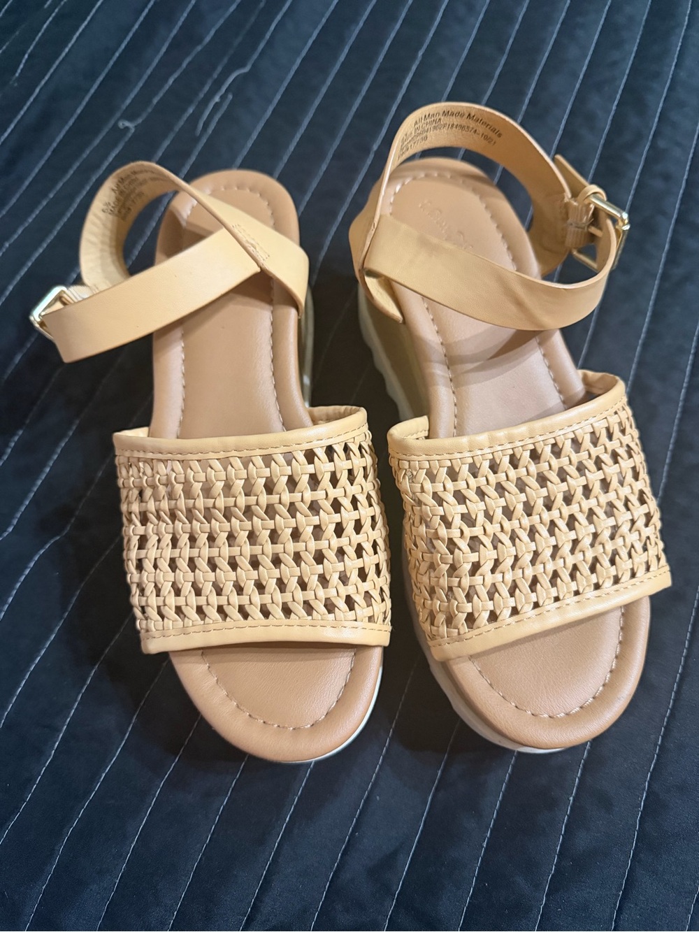Universal Thread Woven Strap Sandals in Beige